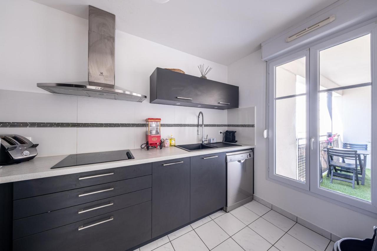 Disney Pop Appartement Сери Екстериор снимка